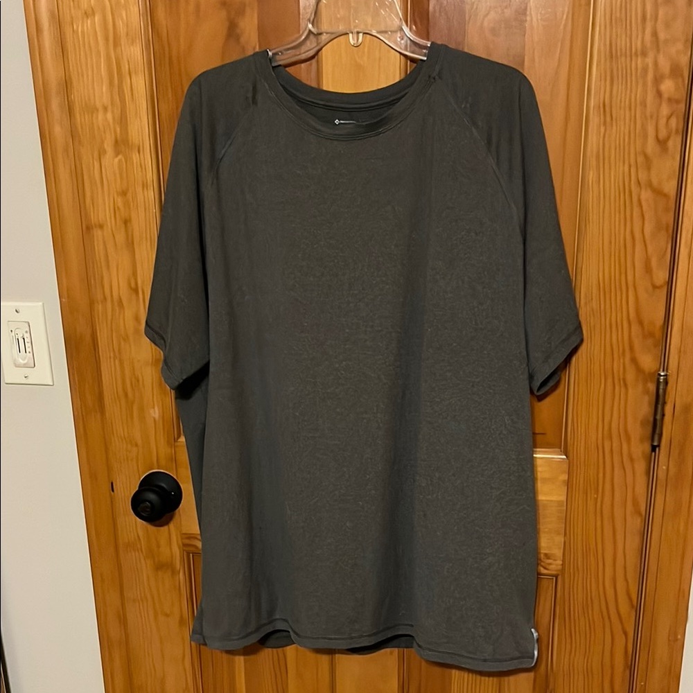 Men's Dark Gray Sport T-Shirt